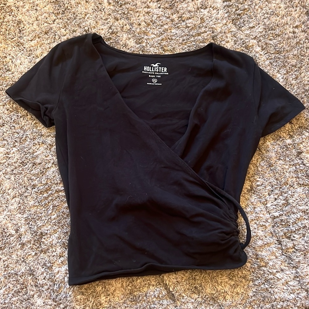 Black cross over tie top